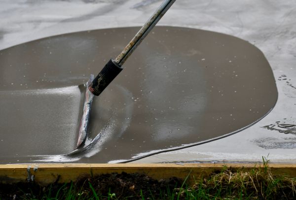 Cost of Driveway Overlaying in Greenwood